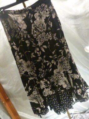 Beautiful black and tan maxi skirt